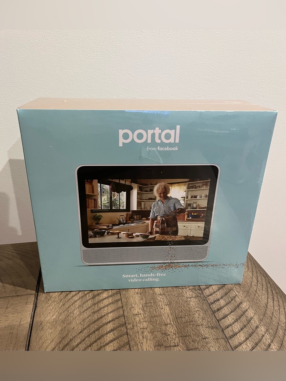 Facebook Portal B81AO1WUS Smart Hands-Free Video Calling Tablet New Sealed White